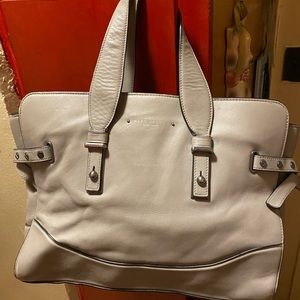 24 hr sale!!!!Marc Jacobs leather handbag